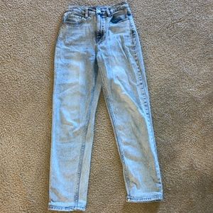 Fashionova light wash jeans size 5